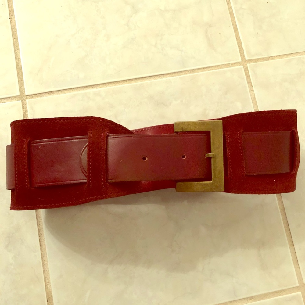 Leather and suede wide to tapered waist belt.